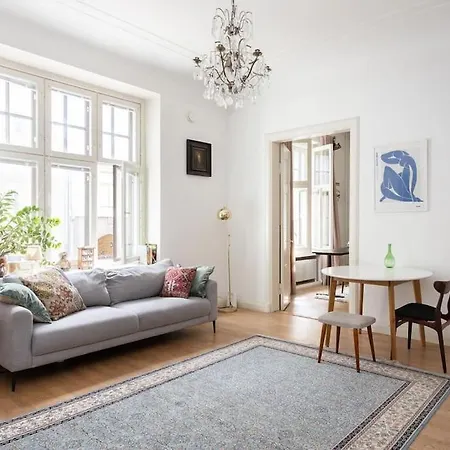 2 Bedroom 2 Full Bathroom Executive Apartment Helsinki